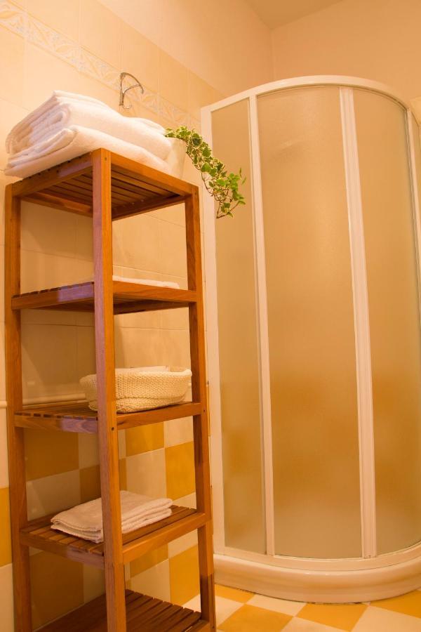 ネイヴェ ラロマタリーオ Bed & Breakfast エクステリア 写真